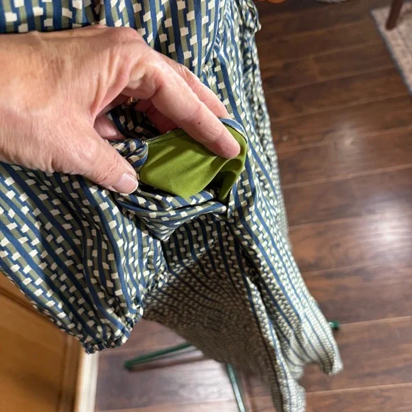 J. McLaughlin Green Blue Geometric Silk Shirt Dress Drawstring Waist L - Picture 7 of 13